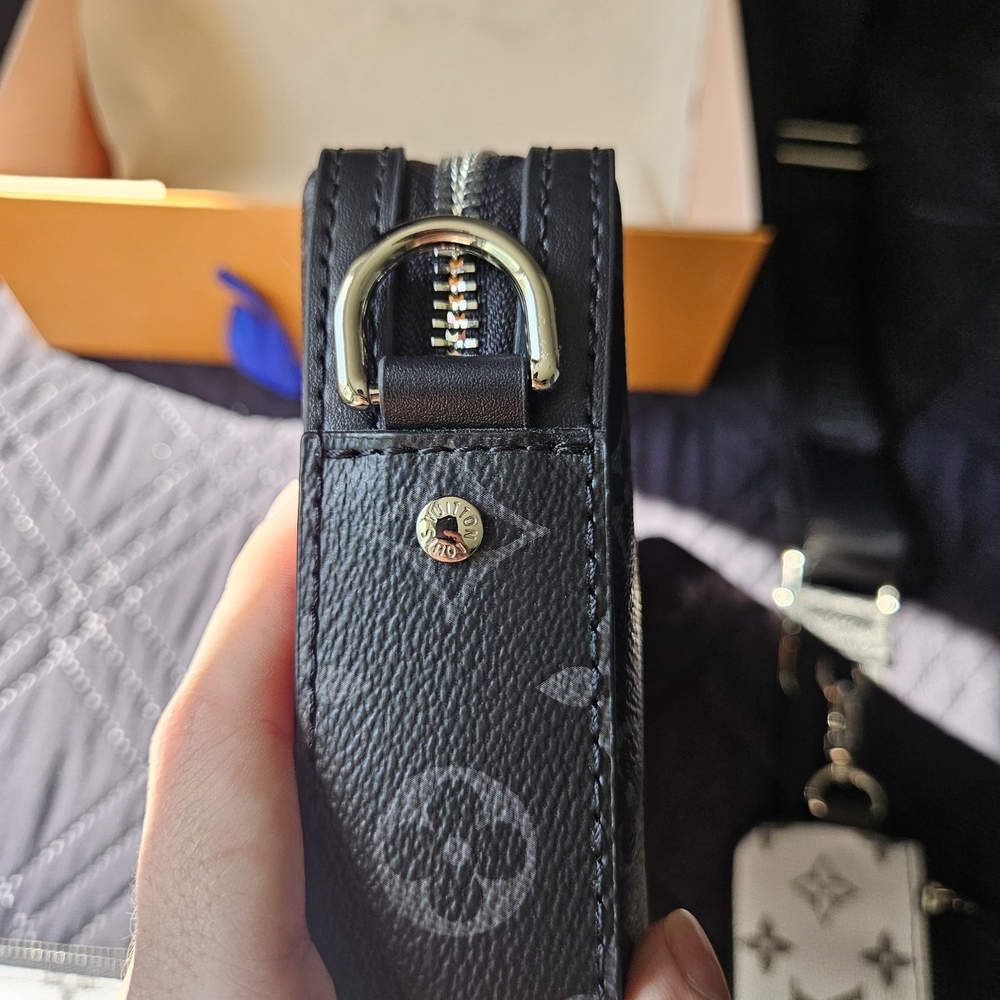 Louis Vuitton Black and White Monogram Women's Bag - Picture 8 of 11